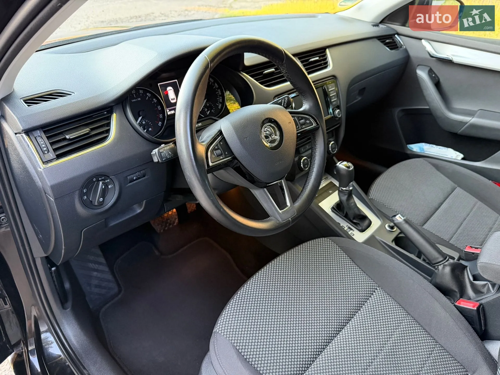 2015 Skoda Octavia - мініатюра 44