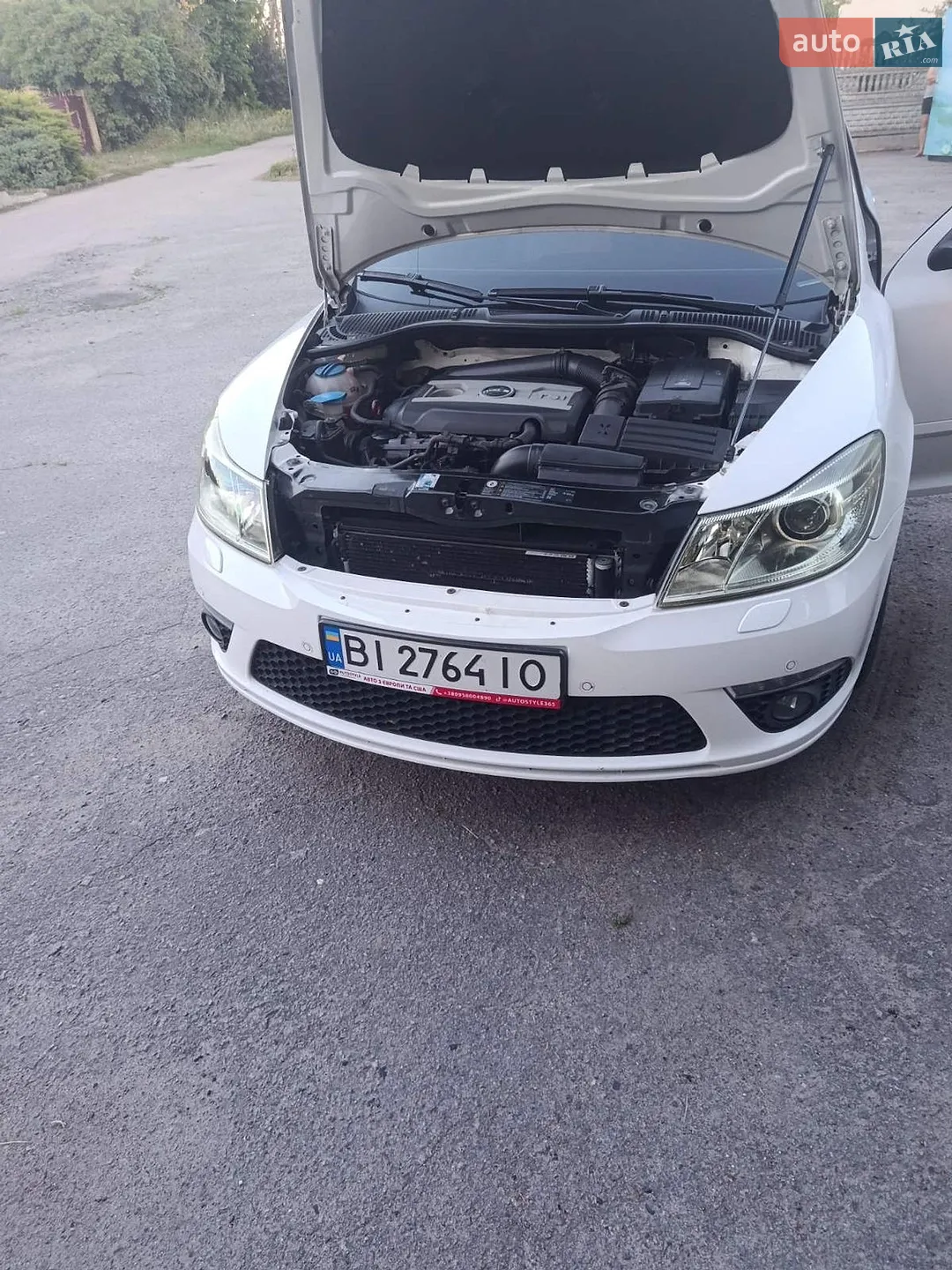 2010 Skoda Octavia - мініатюра 2
