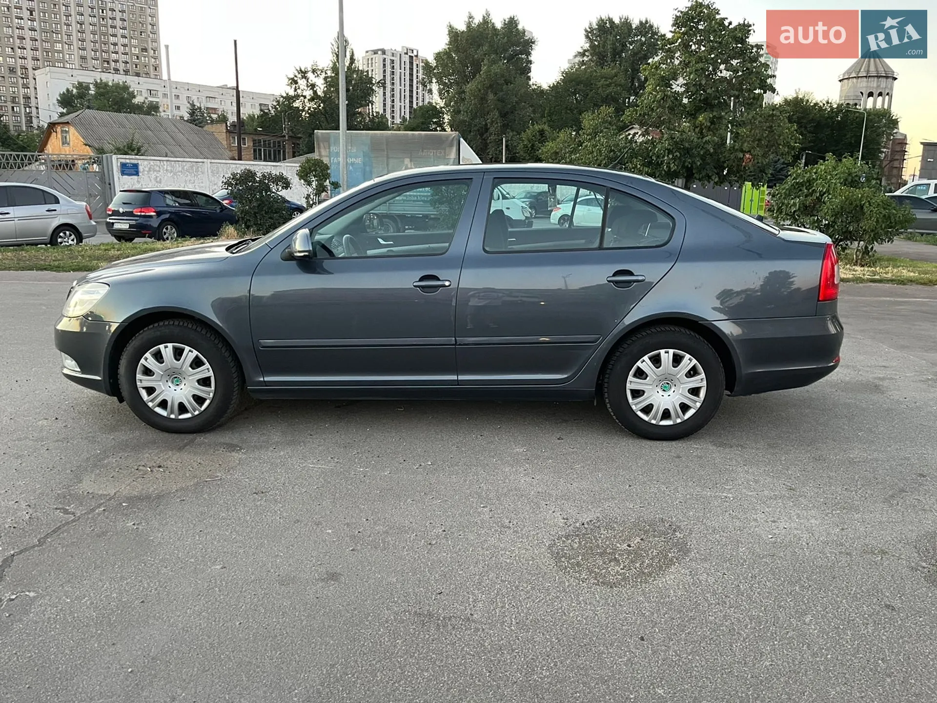 2010 Skoda Octavia - мініатюра 4