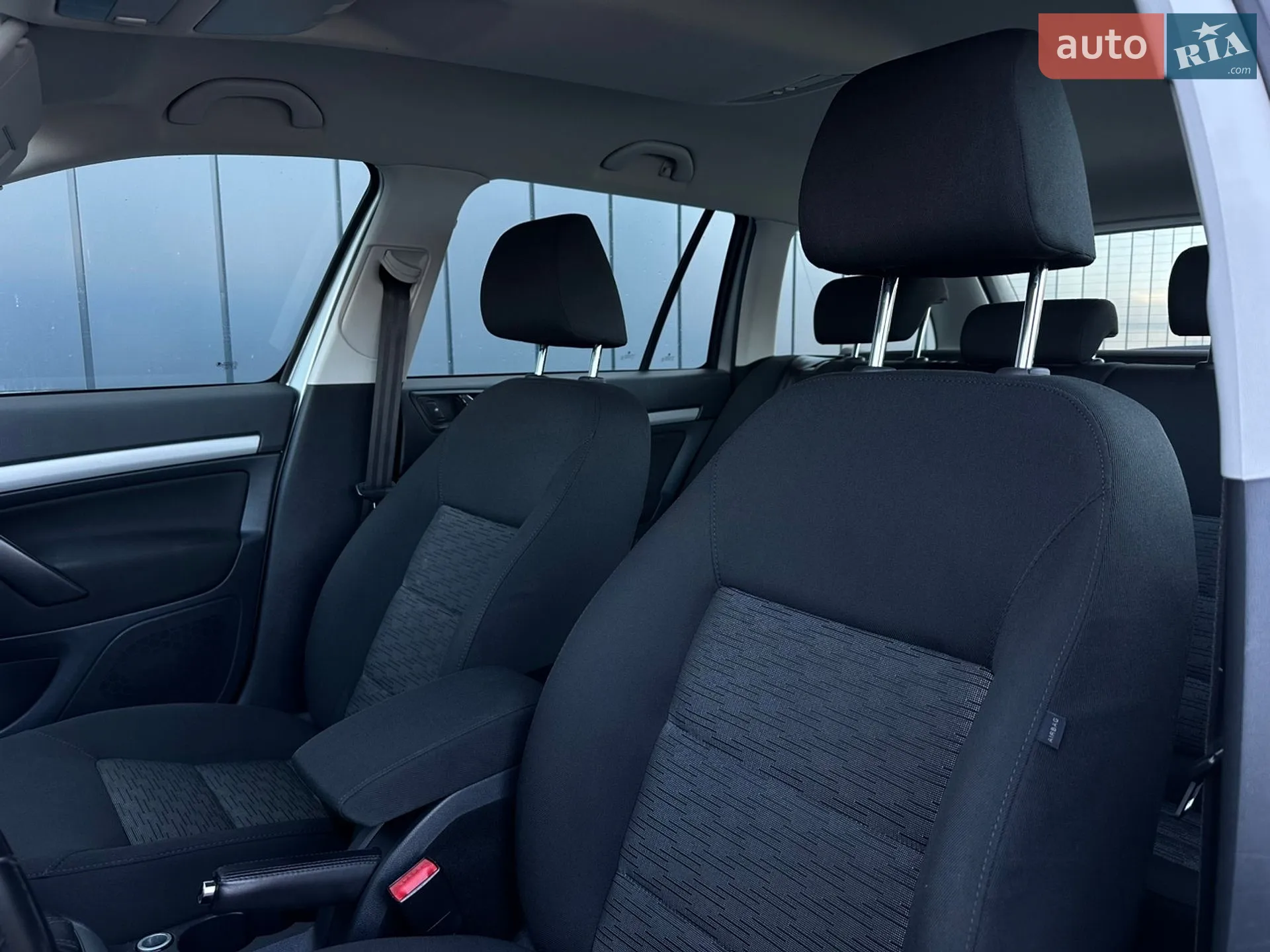 2012 Skoda Octavia - мініатюра 47