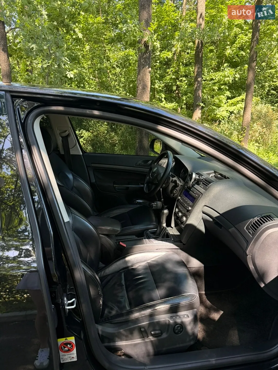 2010 Skoda Octavia - мініатюра 11
