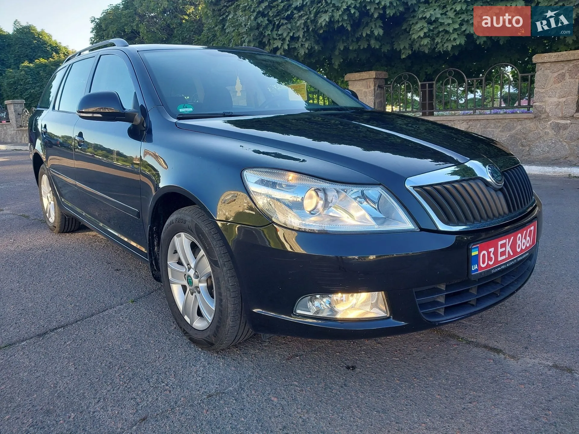 2011 Skoda Octavia - мініатюра 2