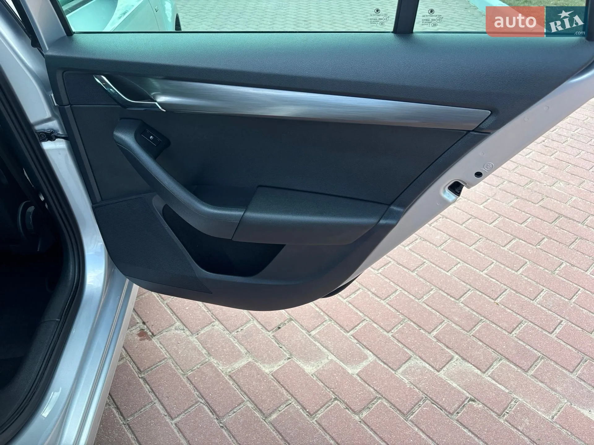 2017 Skoda Octavia - мініатюра 13