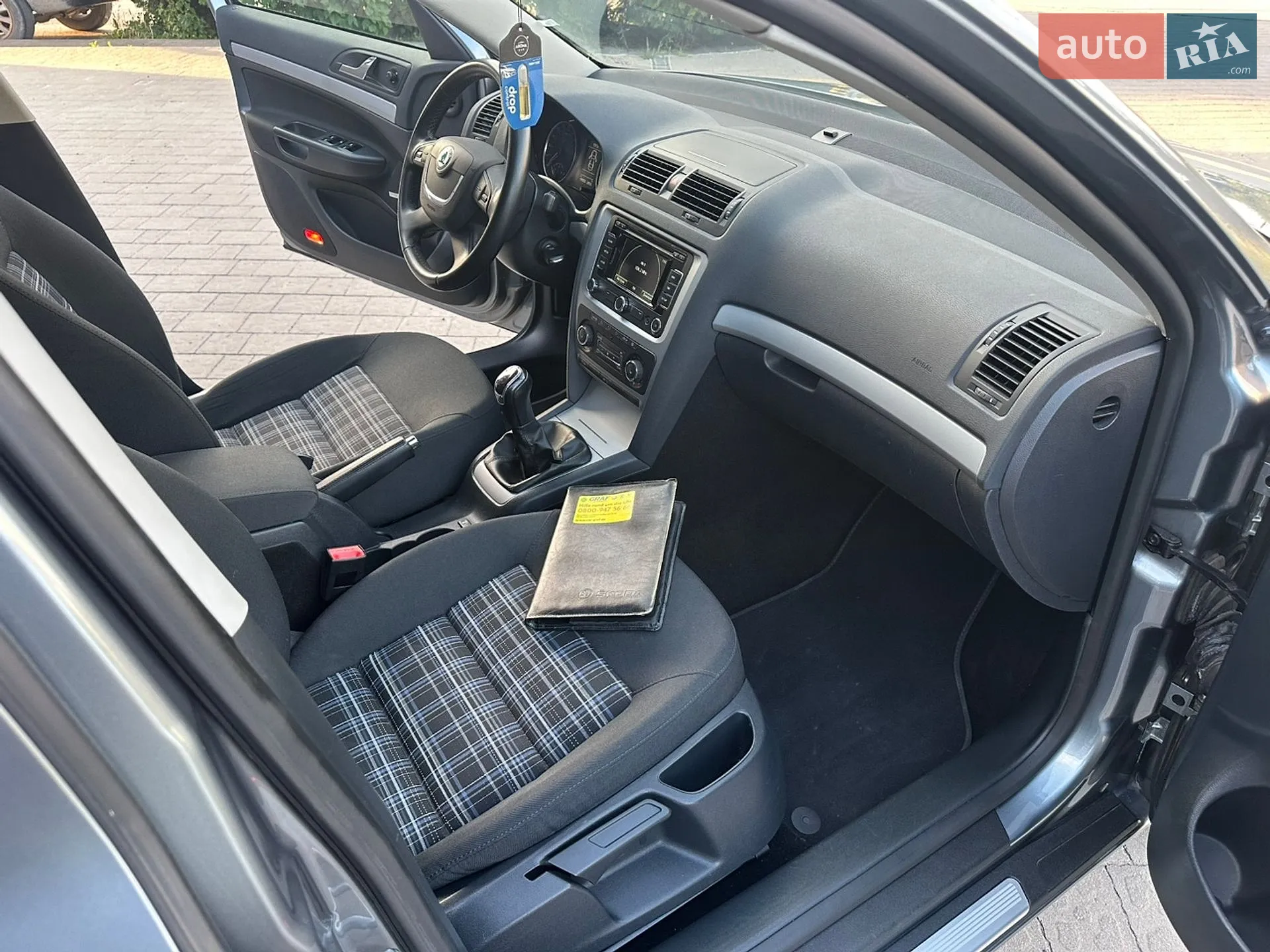 2012 Skoda Octavia - мініатюра 48