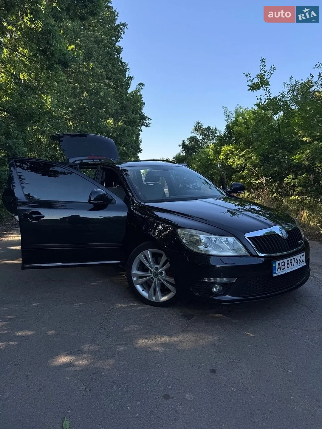 2010 Skoda Octavia - мініатюра 3