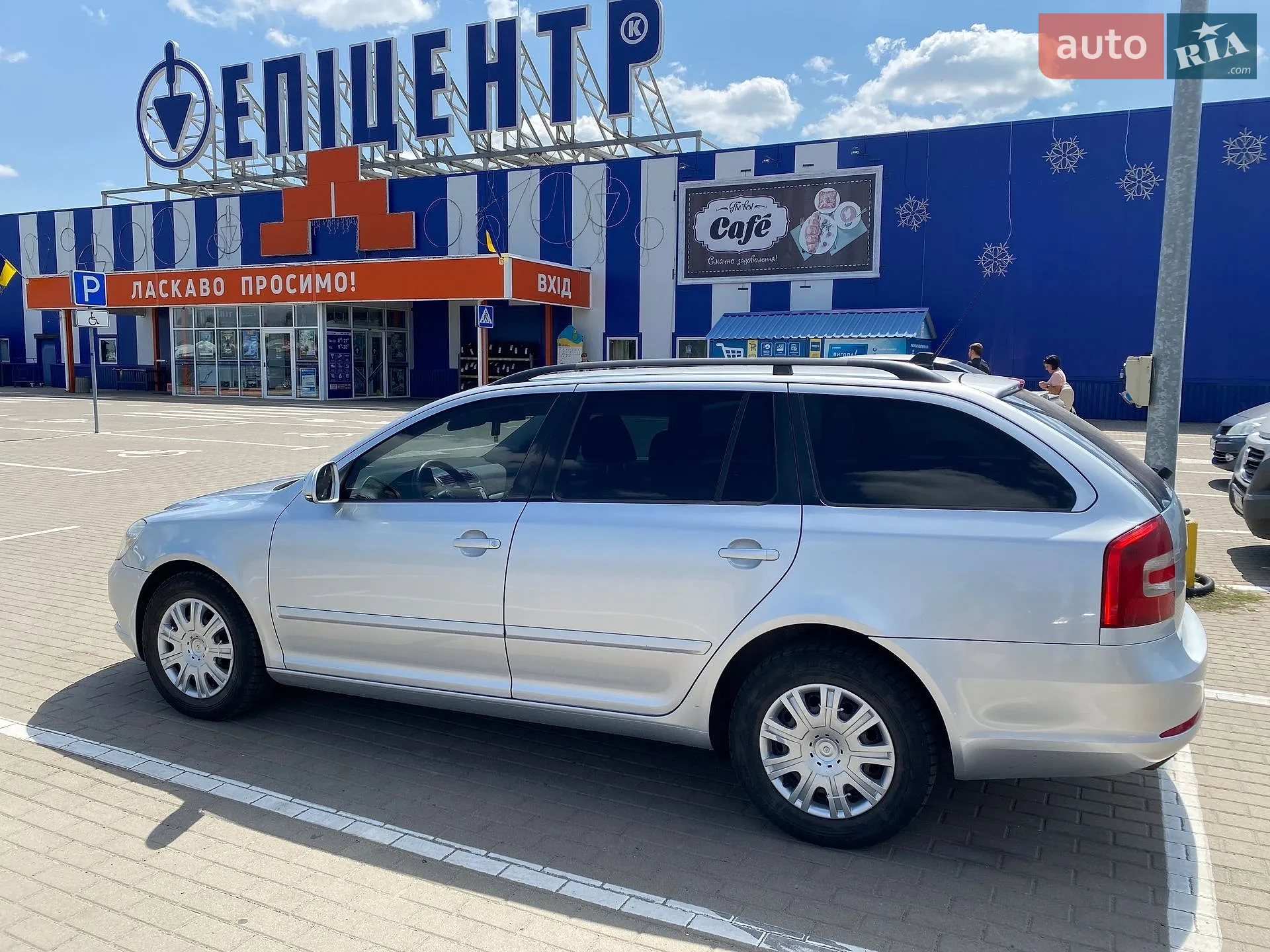2010 Skoda Octavia - мініатюра 4
