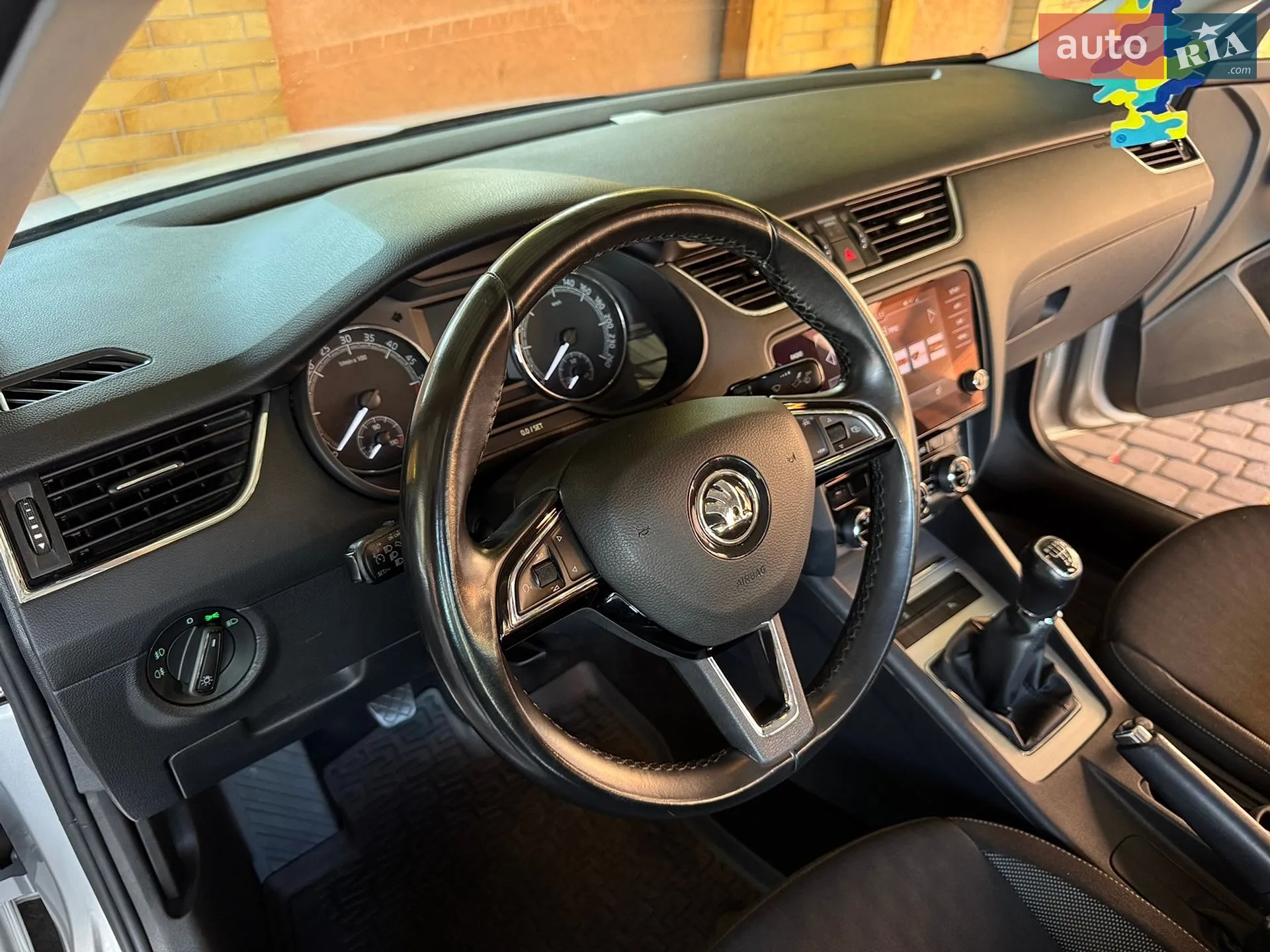 2019 Skoda Octavia - мініатюра 36