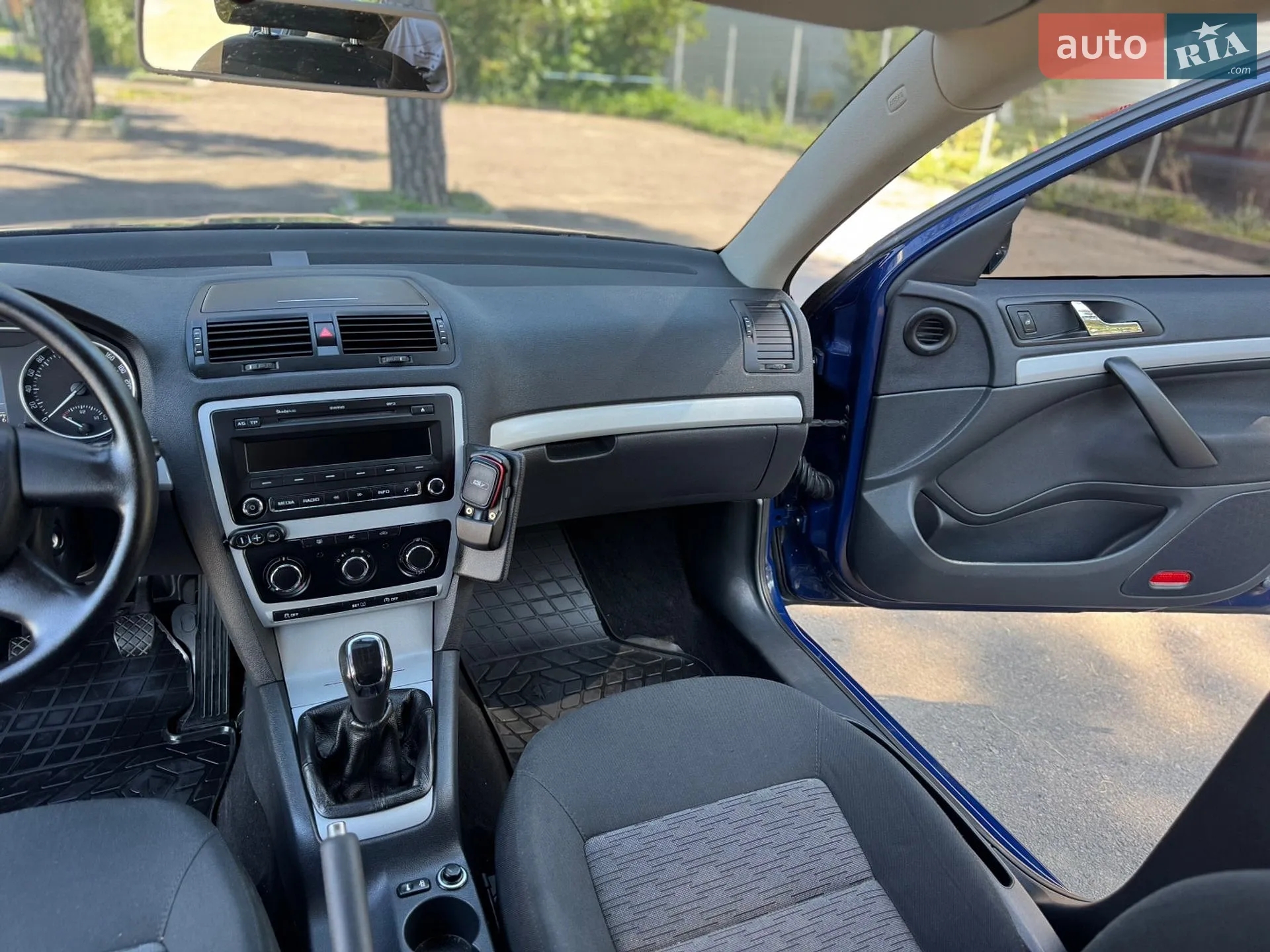 2011 Skoda Octavia - мініатюра 21