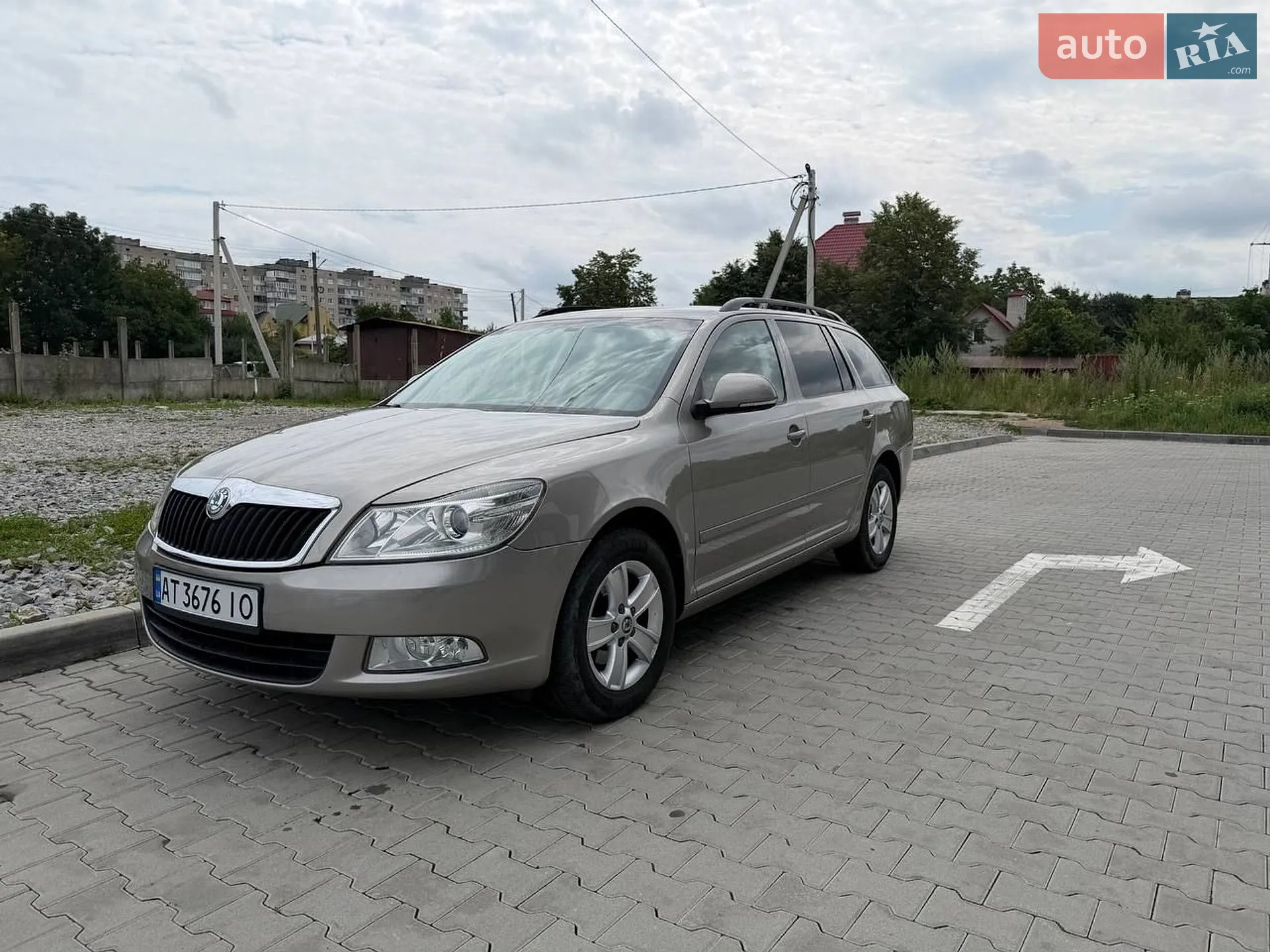 2011 Skoda Octavia - мініатюра 2