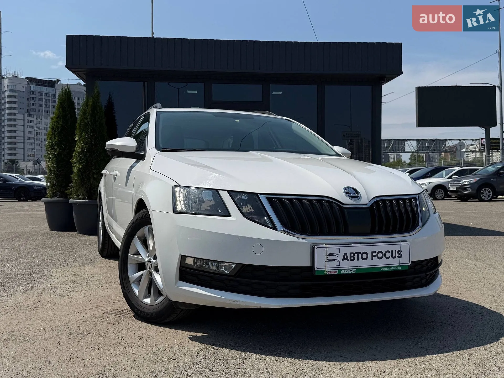 2017 Skoda Octavia - мініатюра 2