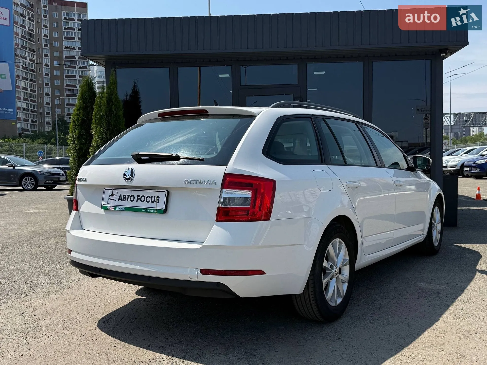 2017 Skoda Octavia - мініатюра 8
