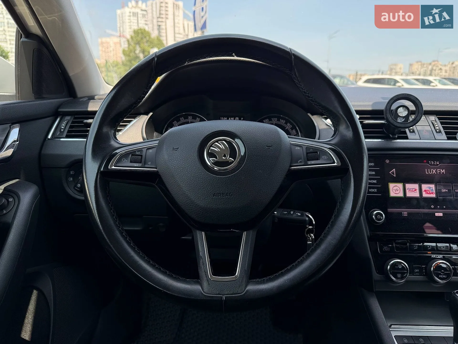 2017 Skoda Octavia - мініатюра 15