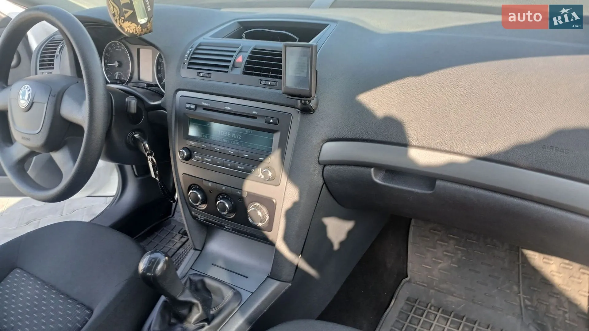 2012 Skoda Octavia - мініатюра 76