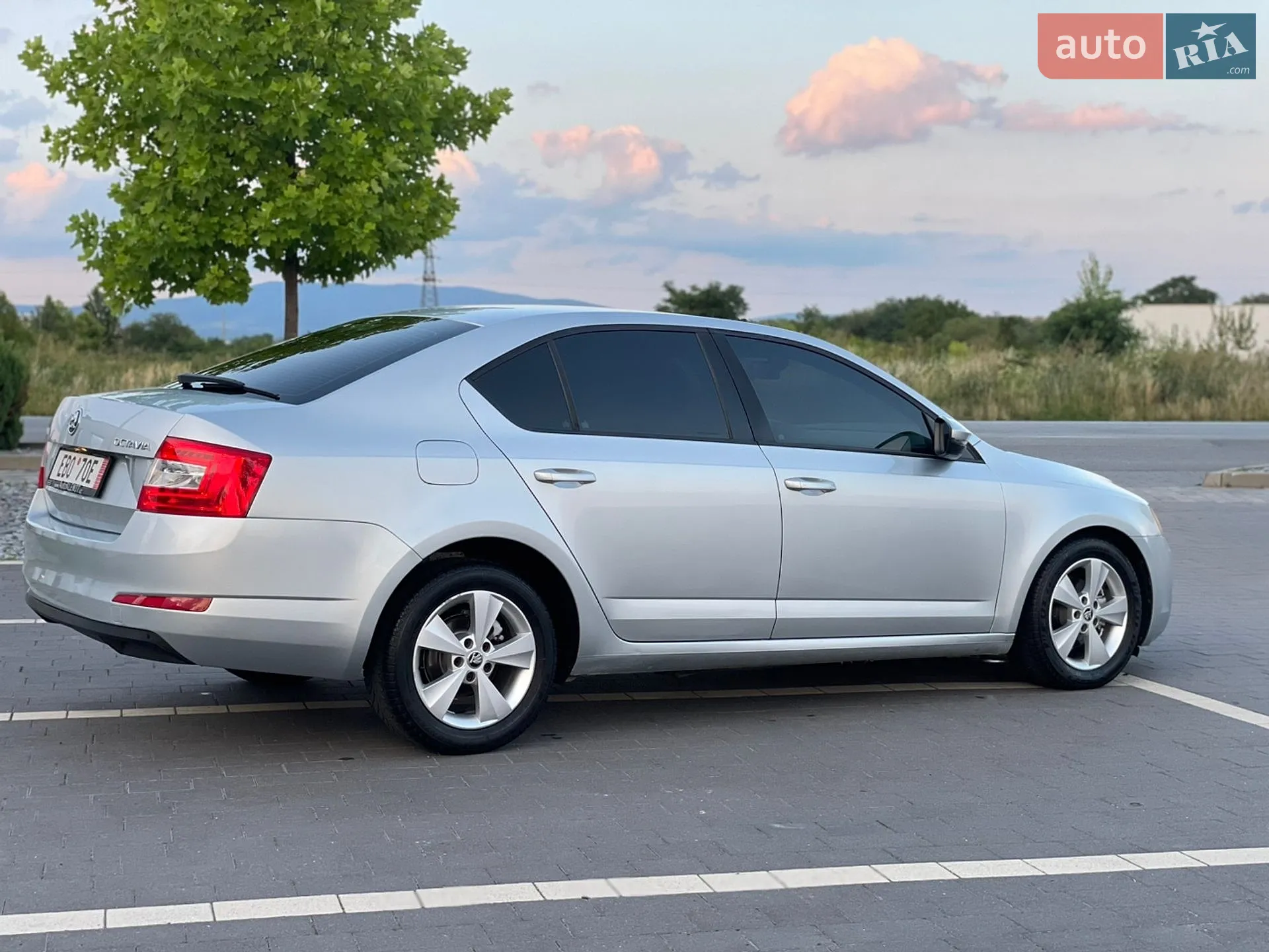 2015 Skoda Octavia - мініатюра 12