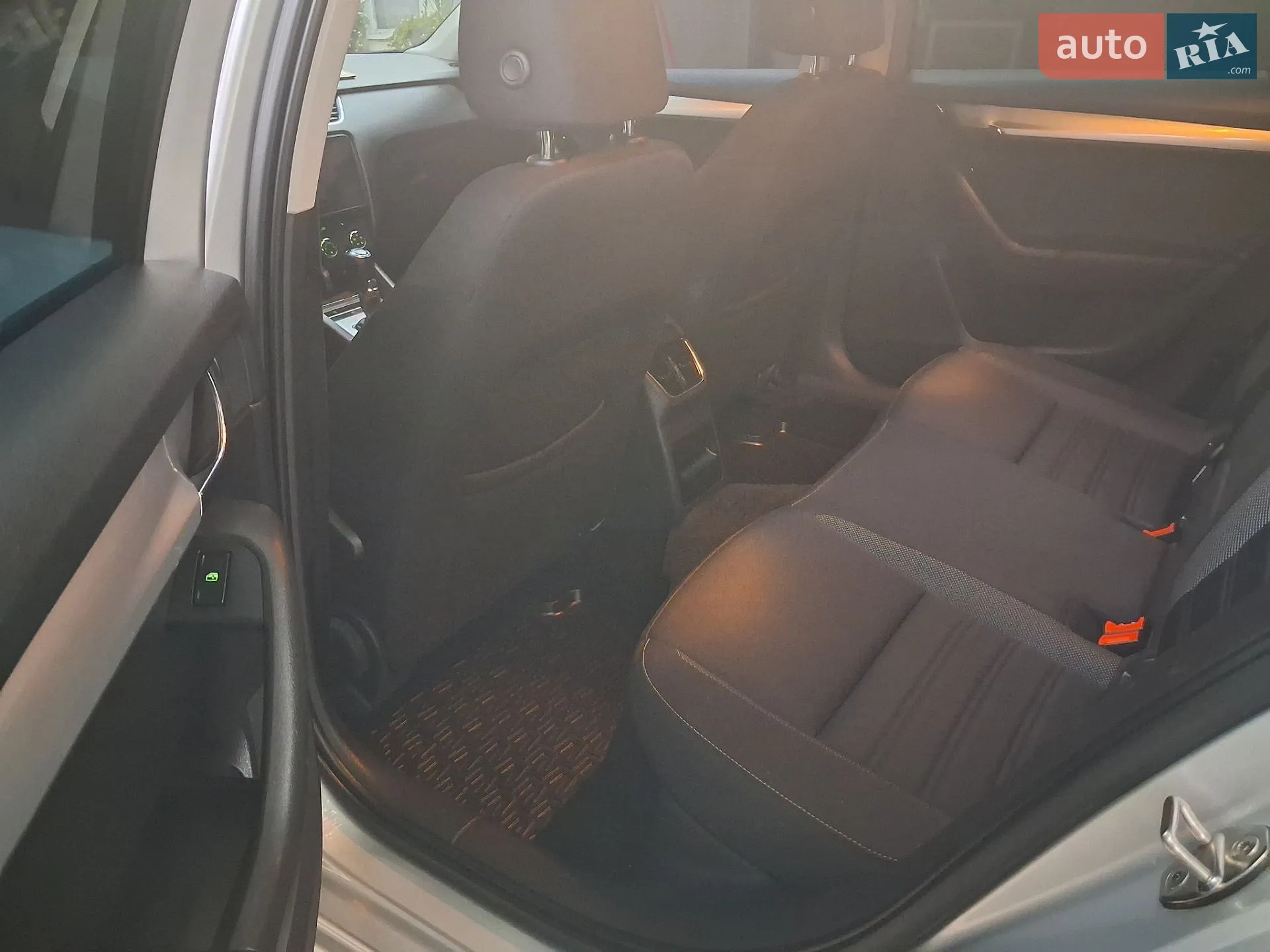 2018 Skoda Octavia - мініатюра 12
