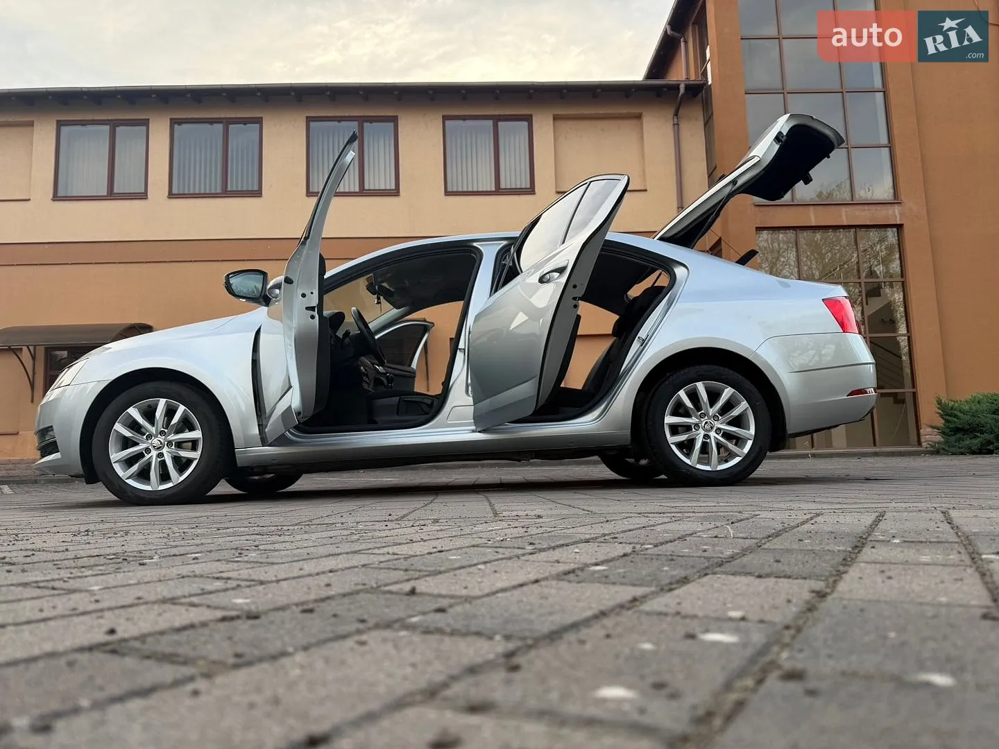 2019 Skoda Octavia - мініатюра 17