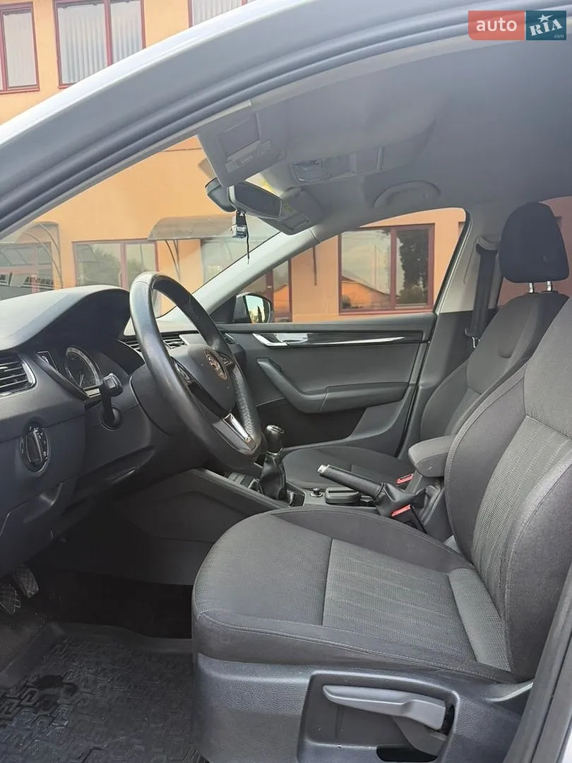 2019 Skoda Octavia - мініатюра 42