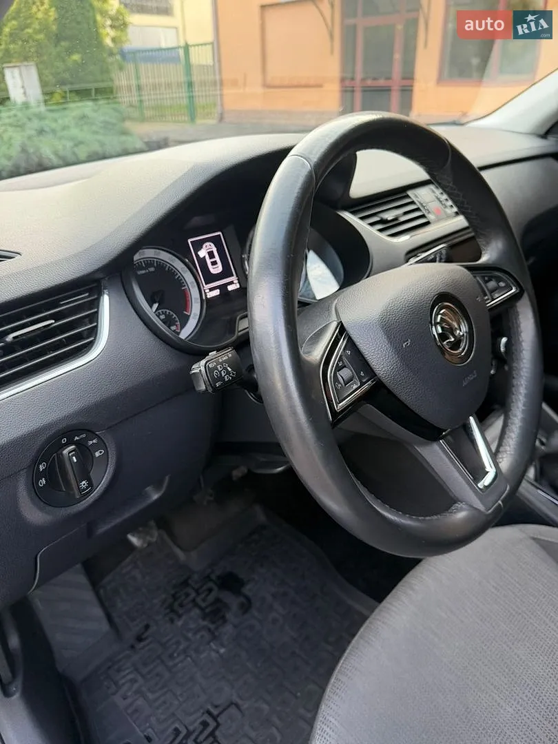 2019 Skoda Octavia - мініатюра 44