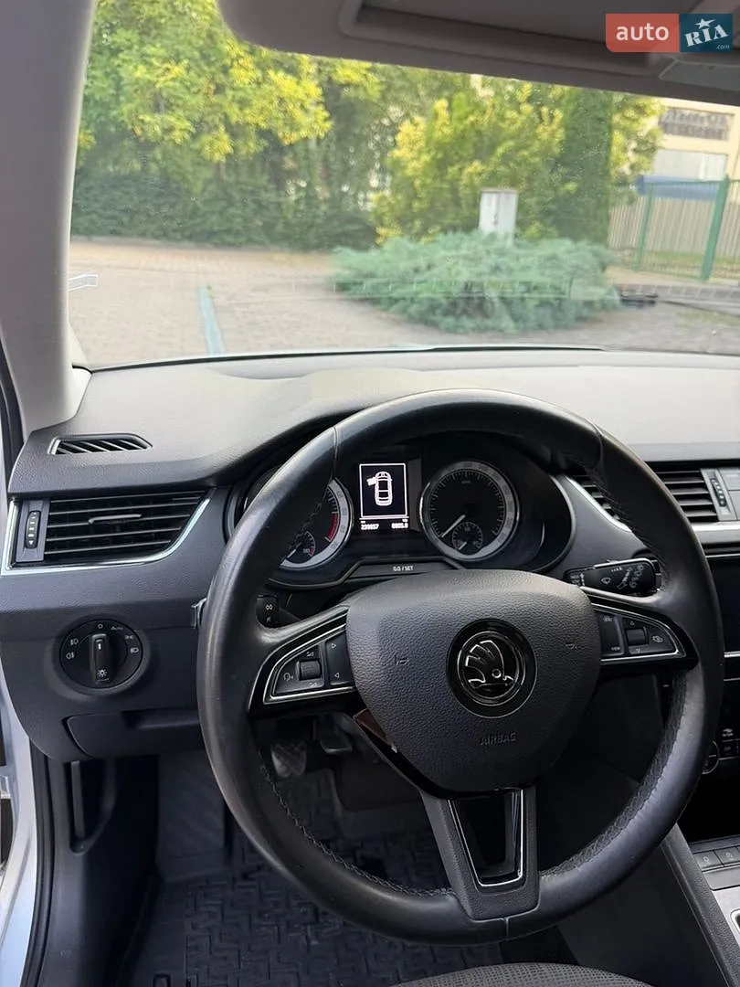 2019 Skoda Octavia - мініатюра 45