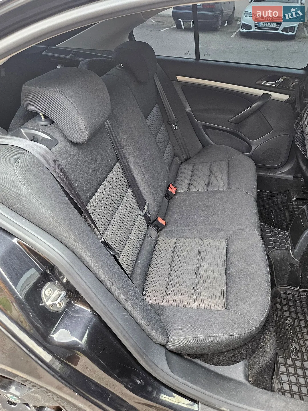 2012 Skoda Octavia - мініатюра 11