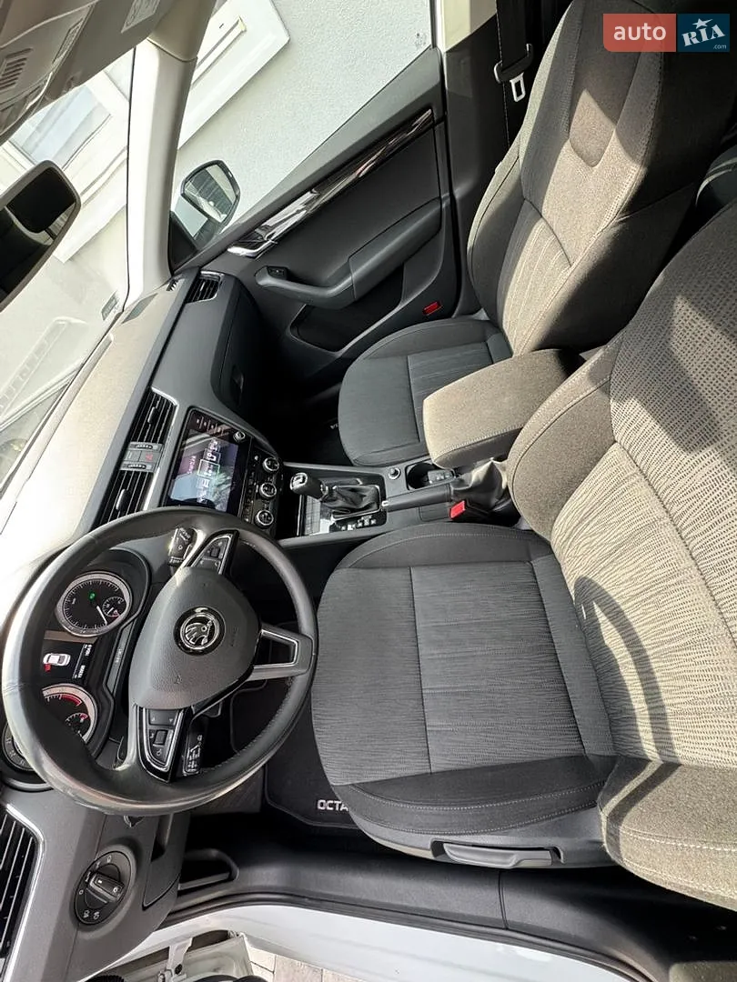 2017 Skoda Octavia - мініатюра 26