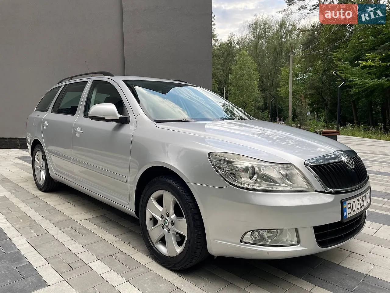 2010 Skoda Octavia - мініатюра 7