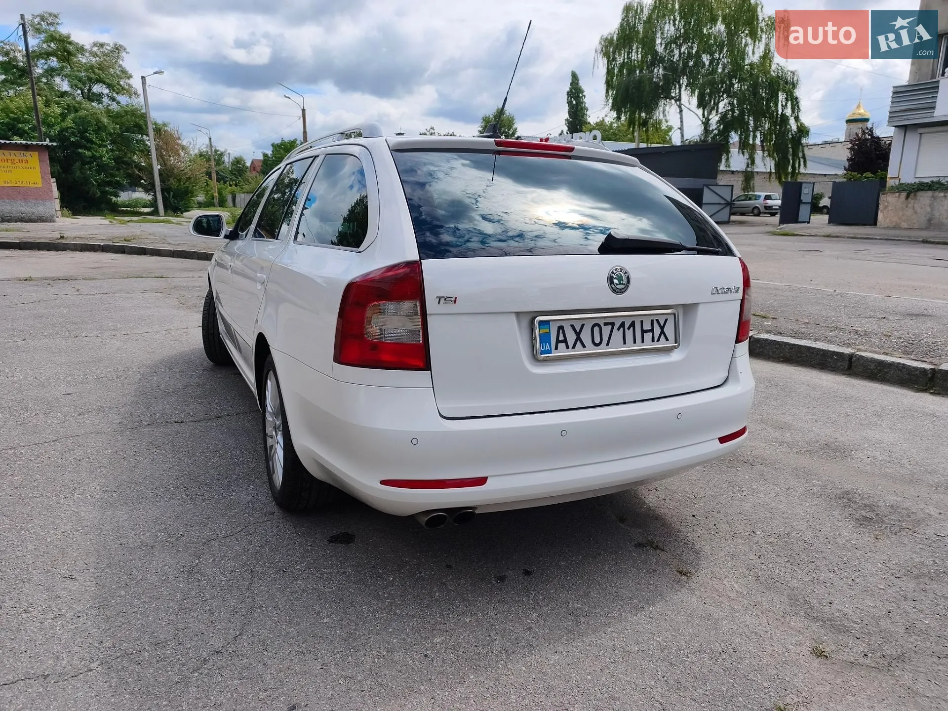 2010 Skoda Octavia - мініатюра 10