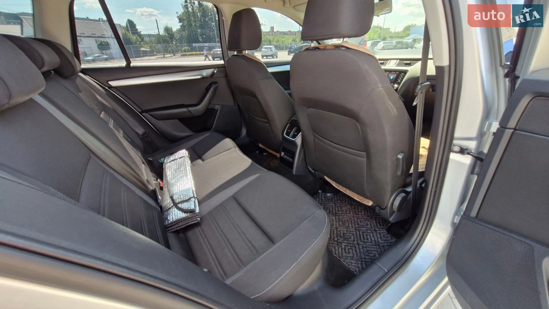 2019 Skoda Octavia - мініатюра 8
