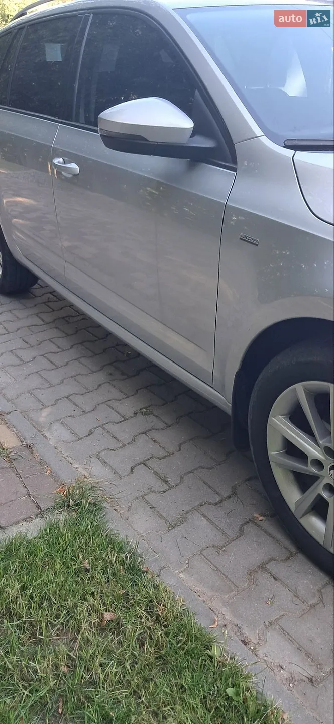 2016 Skoda Octavia - мініатюра 8