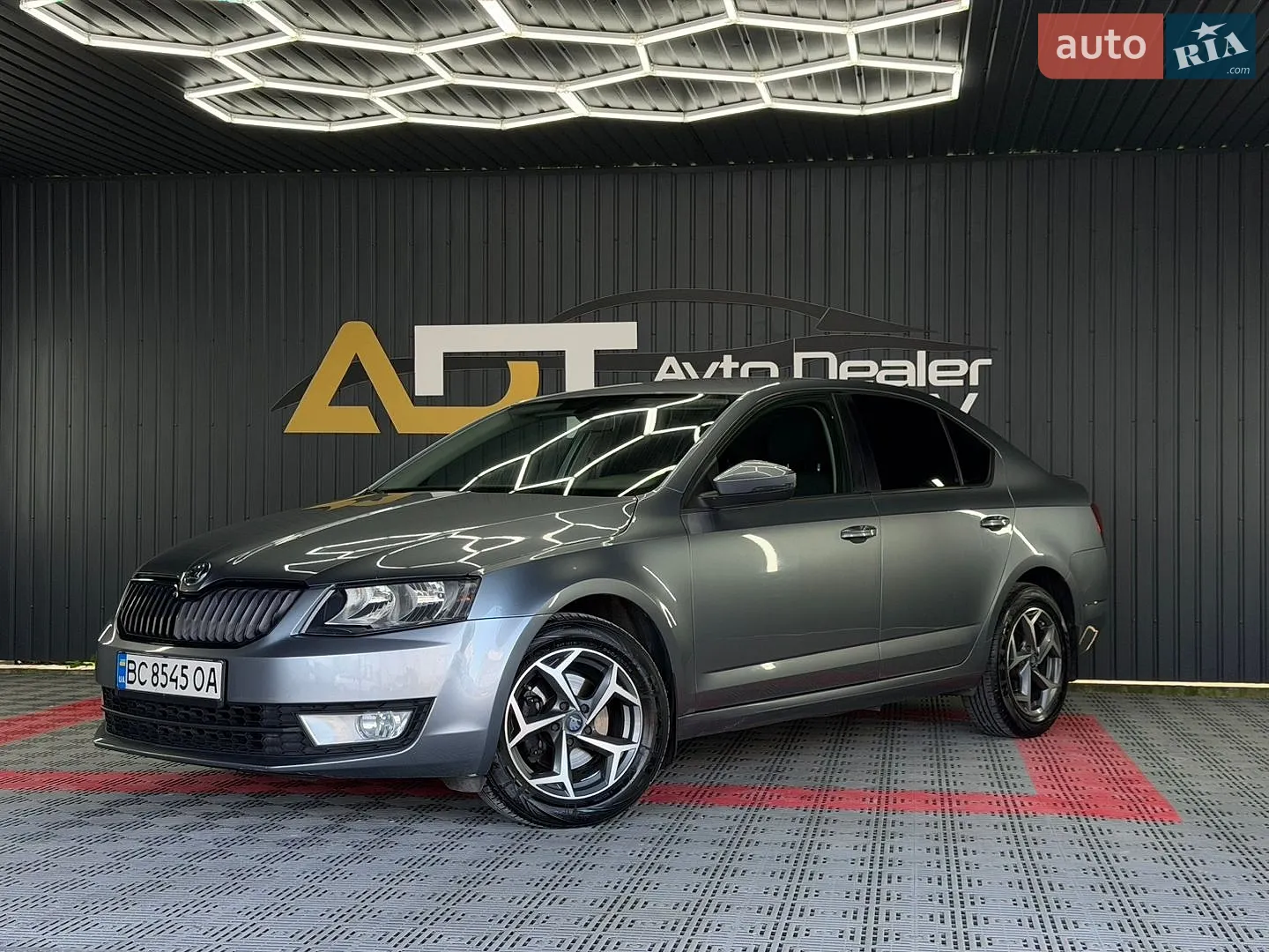 2013 Skoda Octavia - мініатюра 8