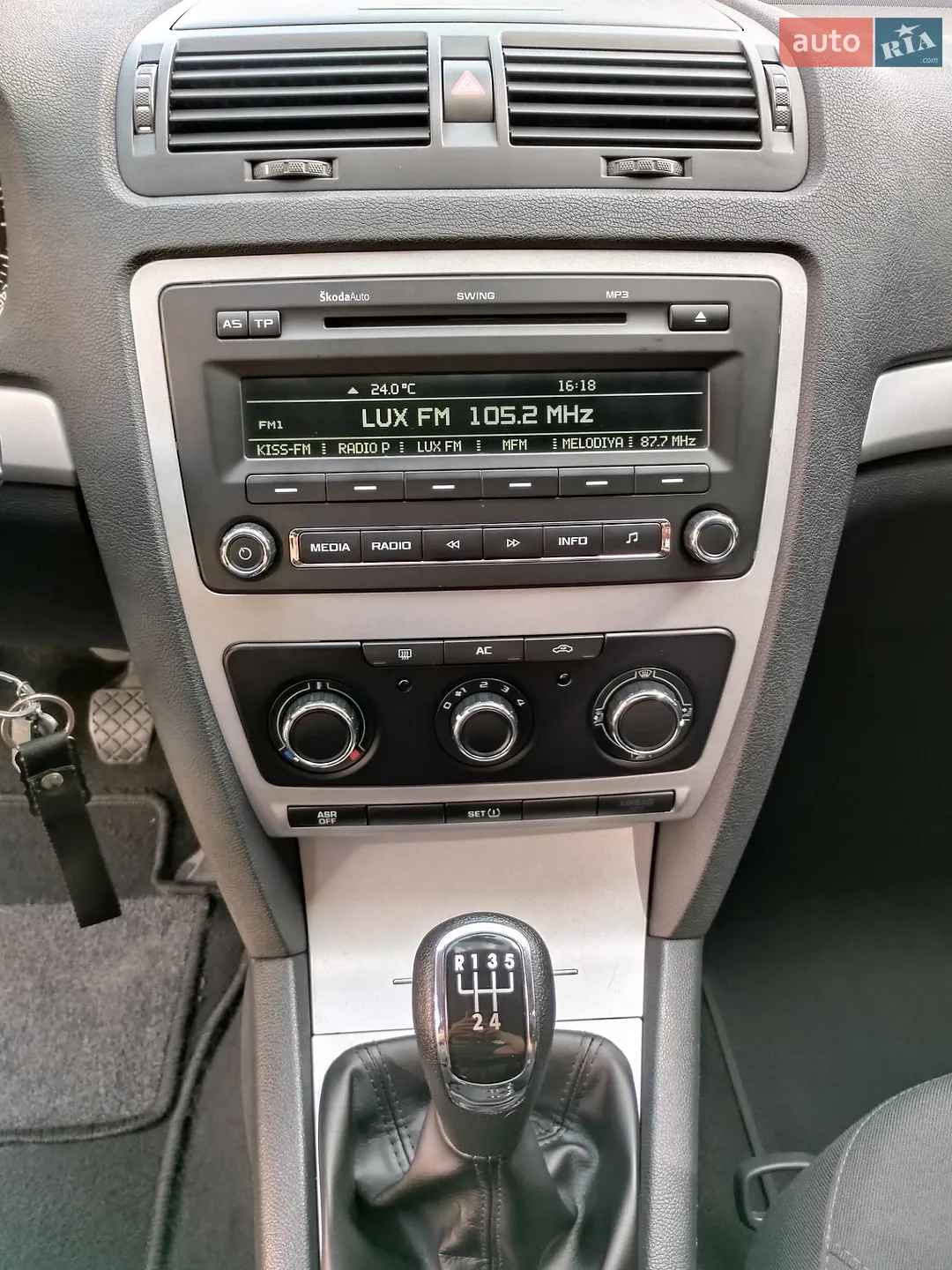 2011 Skoda Octavia - мініатюра 25