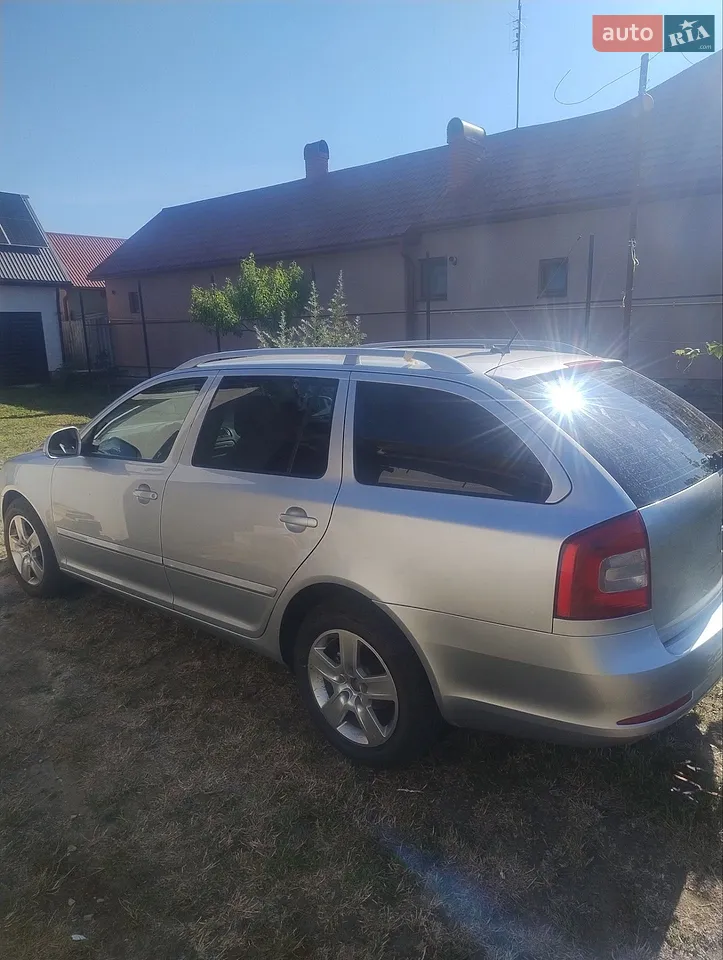 2011 Skoda Octavia - мініатюра 21
