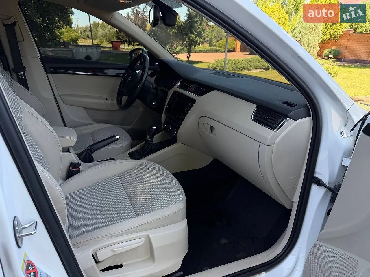 2013 Skoda Octavia - мініатюра 19
