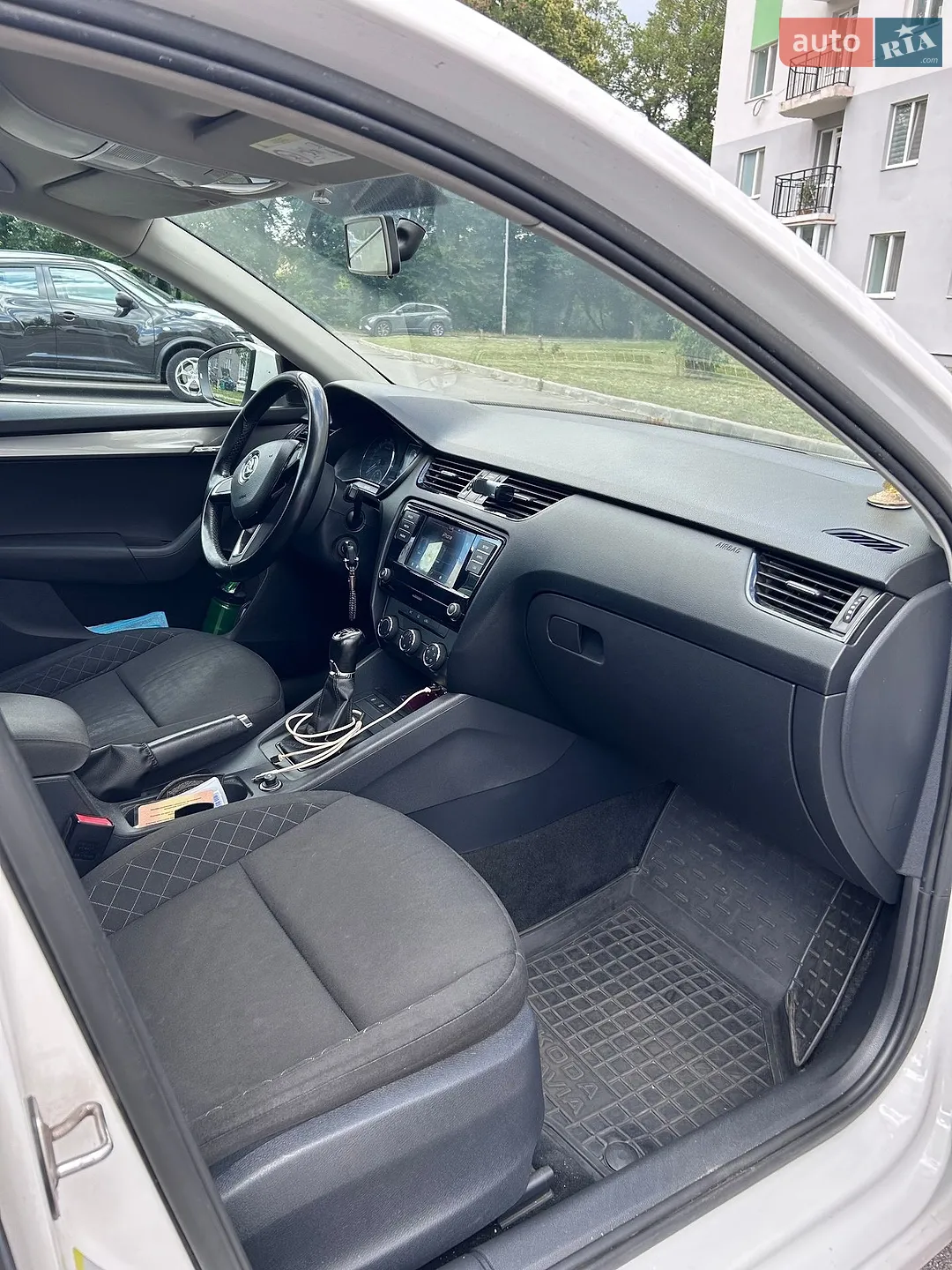 2017 Skoda Octavia - мініатюра 14
