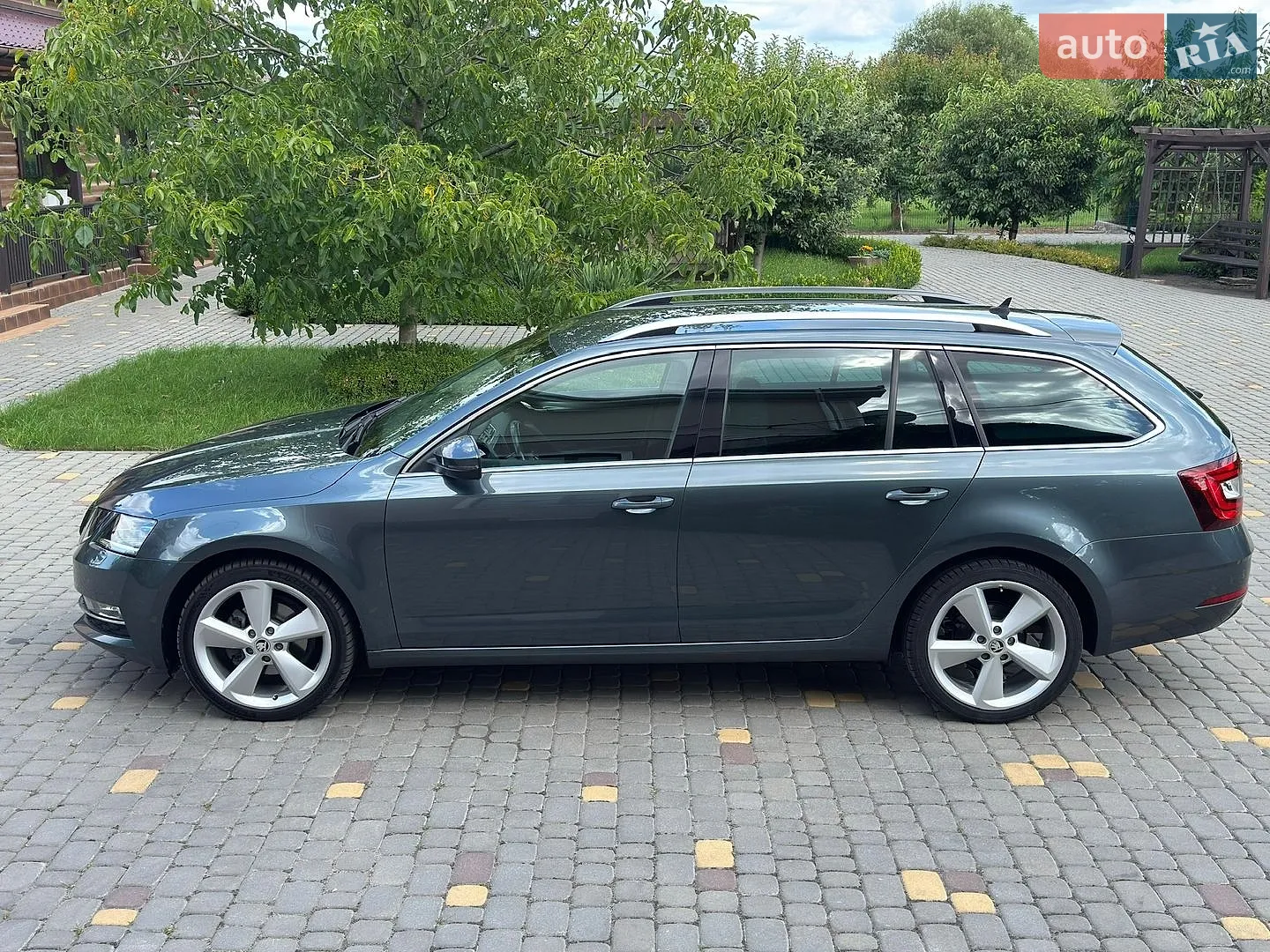 2019 Skoda Octavia - мініатюра 8