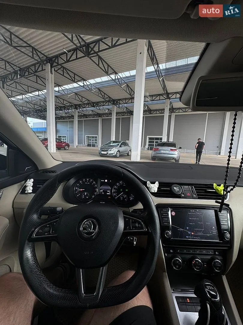 2016 Skoda Octavia - мініатюра 8