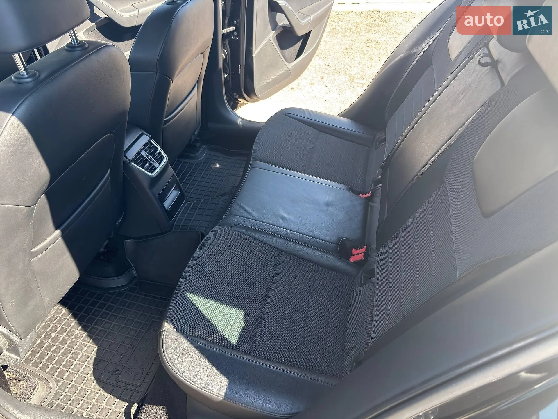2014 Skoda Octavia - мініатюра 7