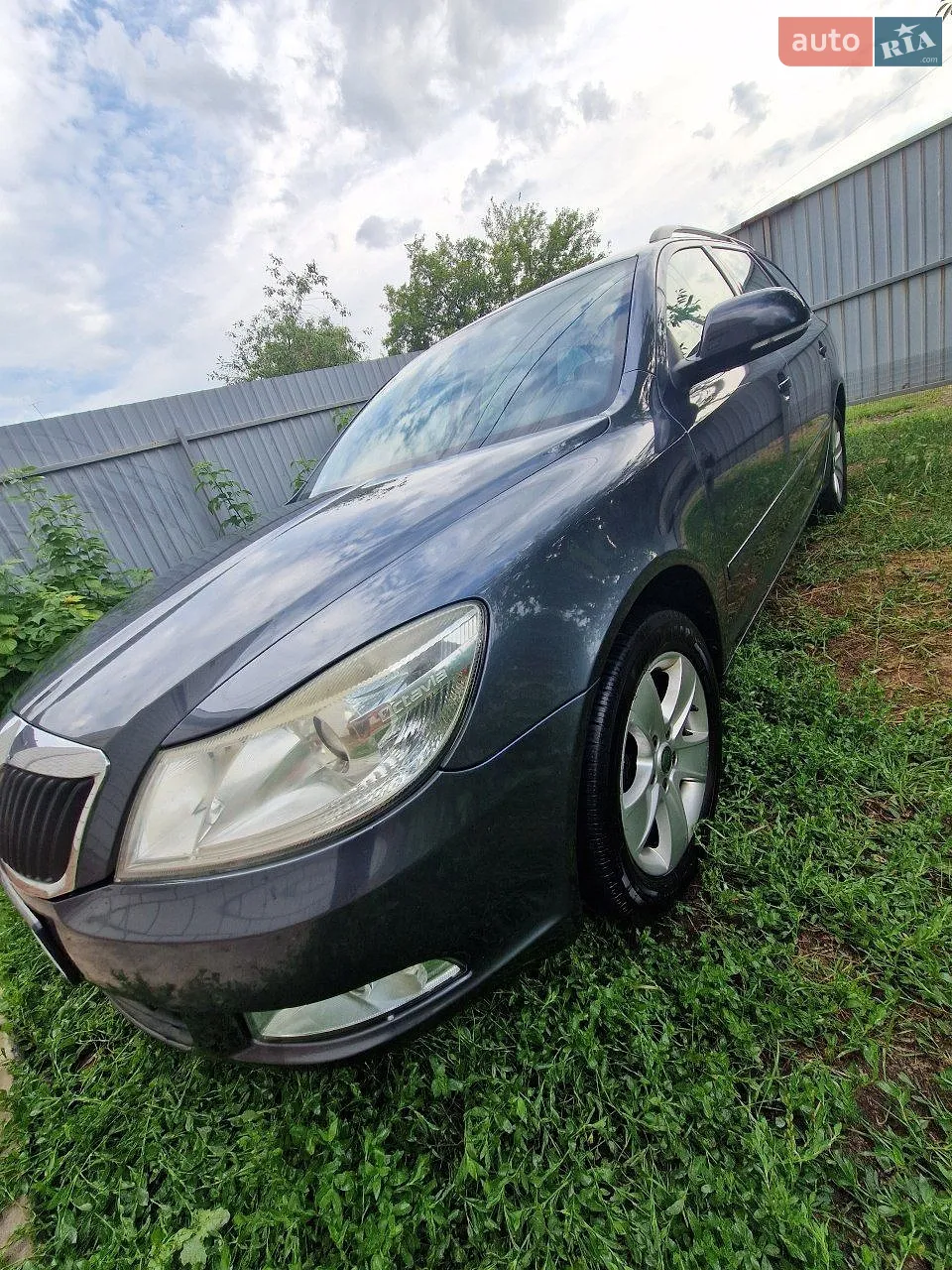 2011 Skoda Octavia - мініатюра 2