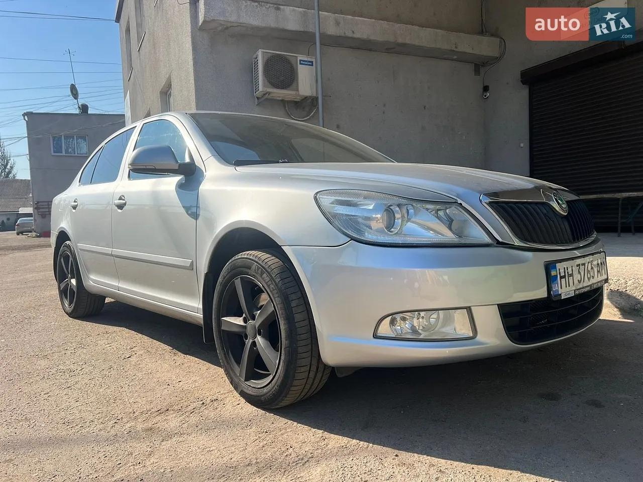 2010 Skoda Octavia - мініатюра 18