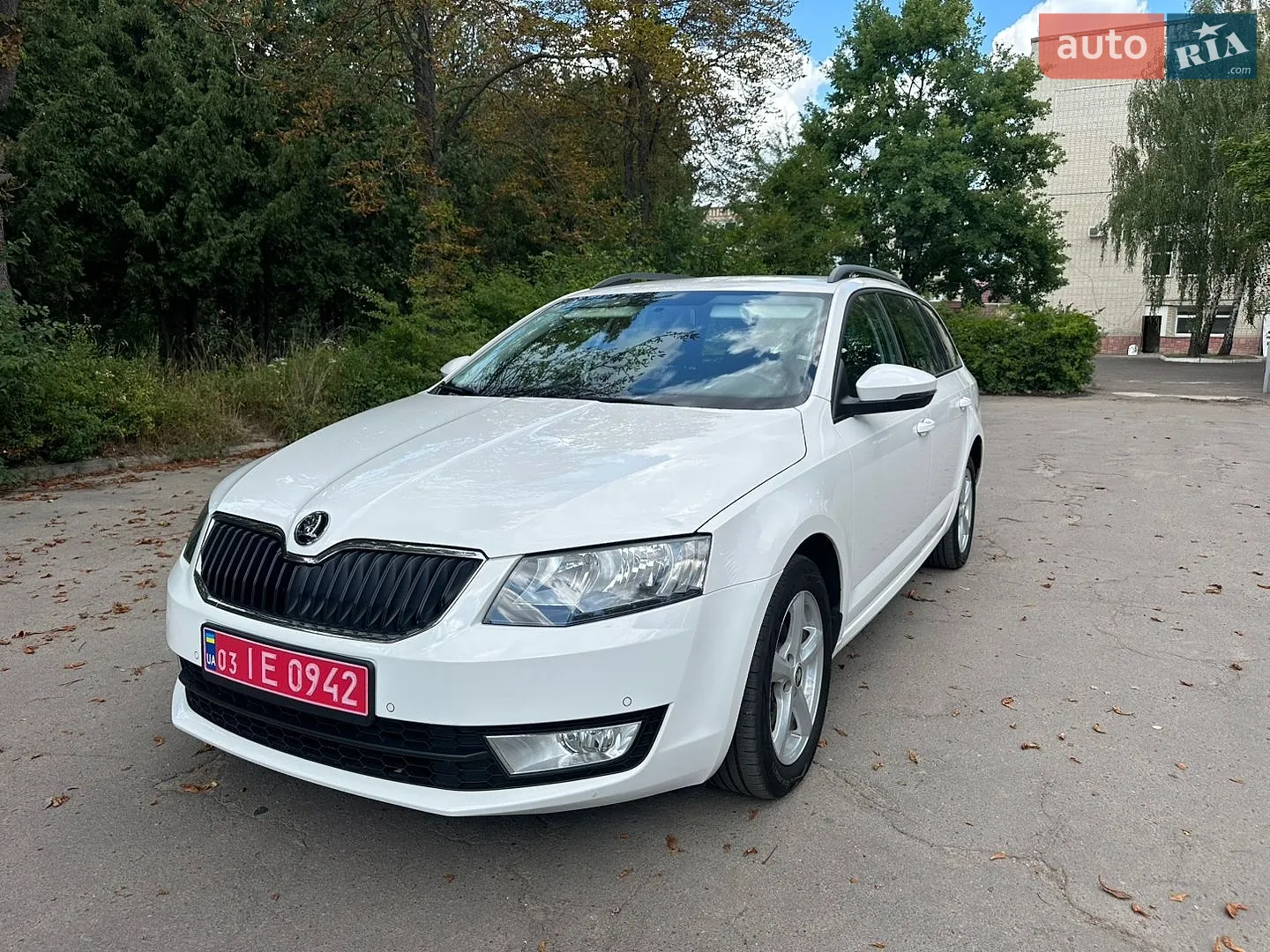 2015 Skoda Octavia - фото 1