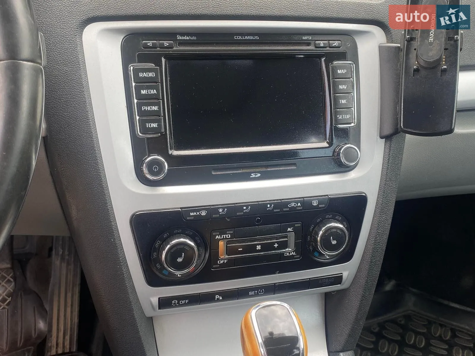 2011 Skoda Octavia - мініатюра 16