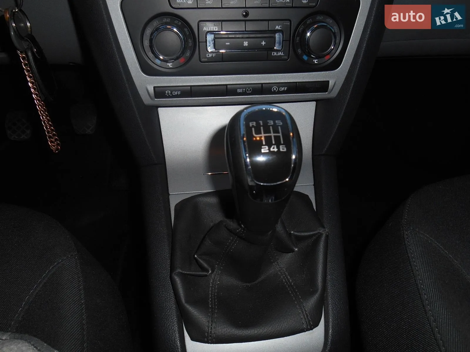 2012 Skoda Octavia - мініатюра 10