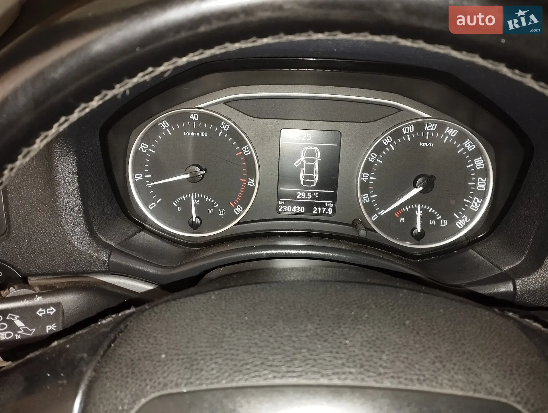 2011 Skoda Octavia - мініатюра 7
