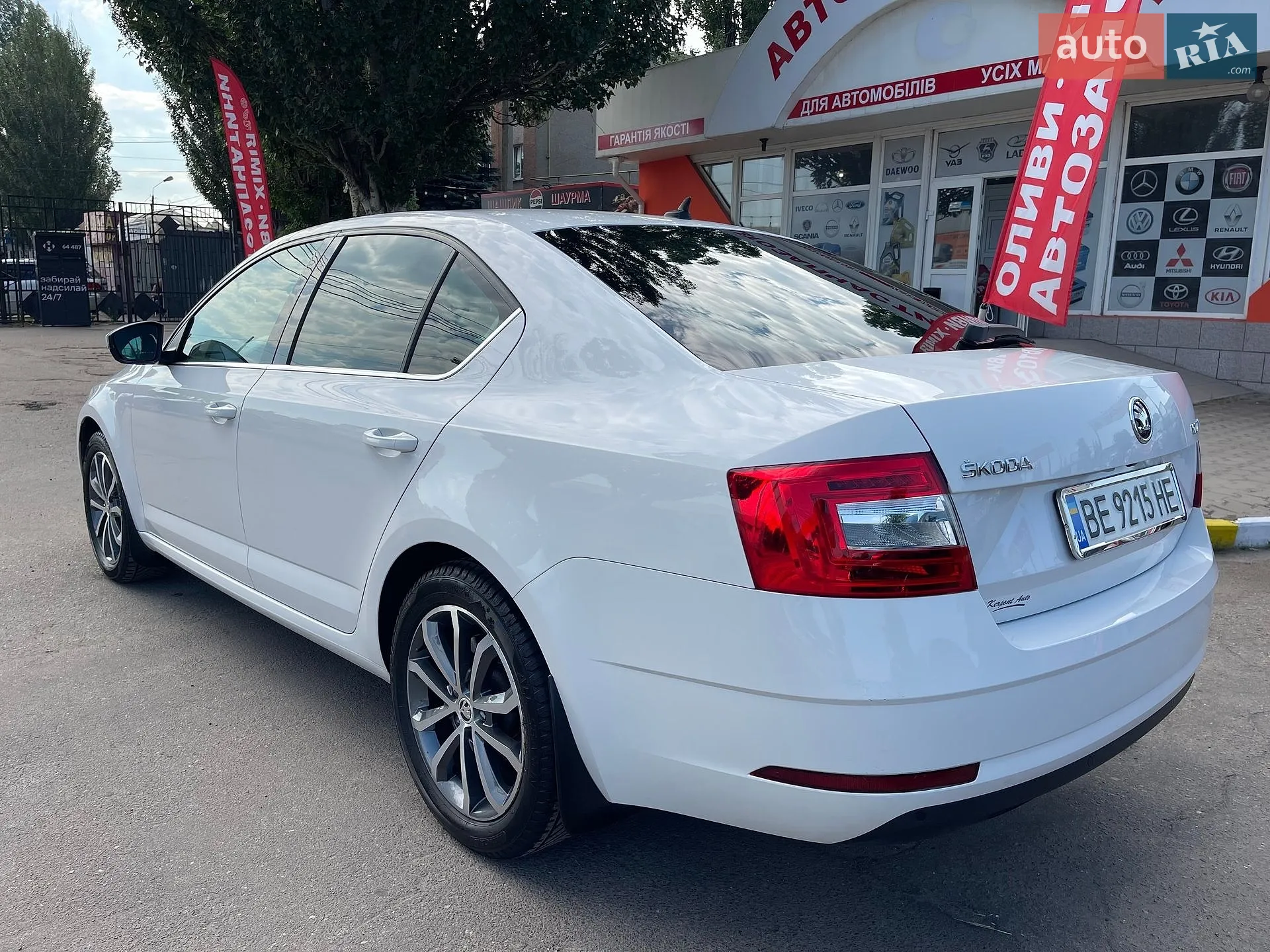 2019 Skoda Octavia - мініатюра 8