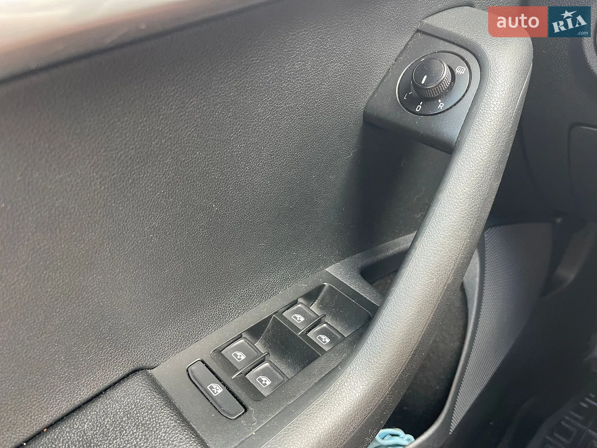 2019 Skoda Octavia - мініатюра 16