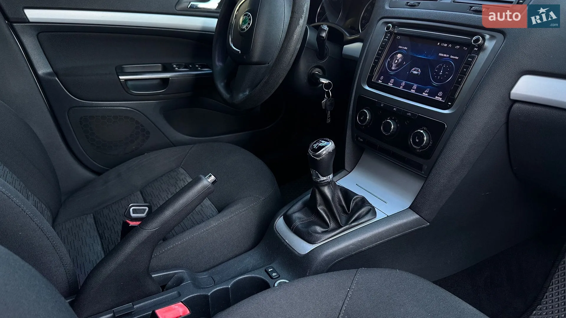 2010 Skoda Octavia - мініатюра 4