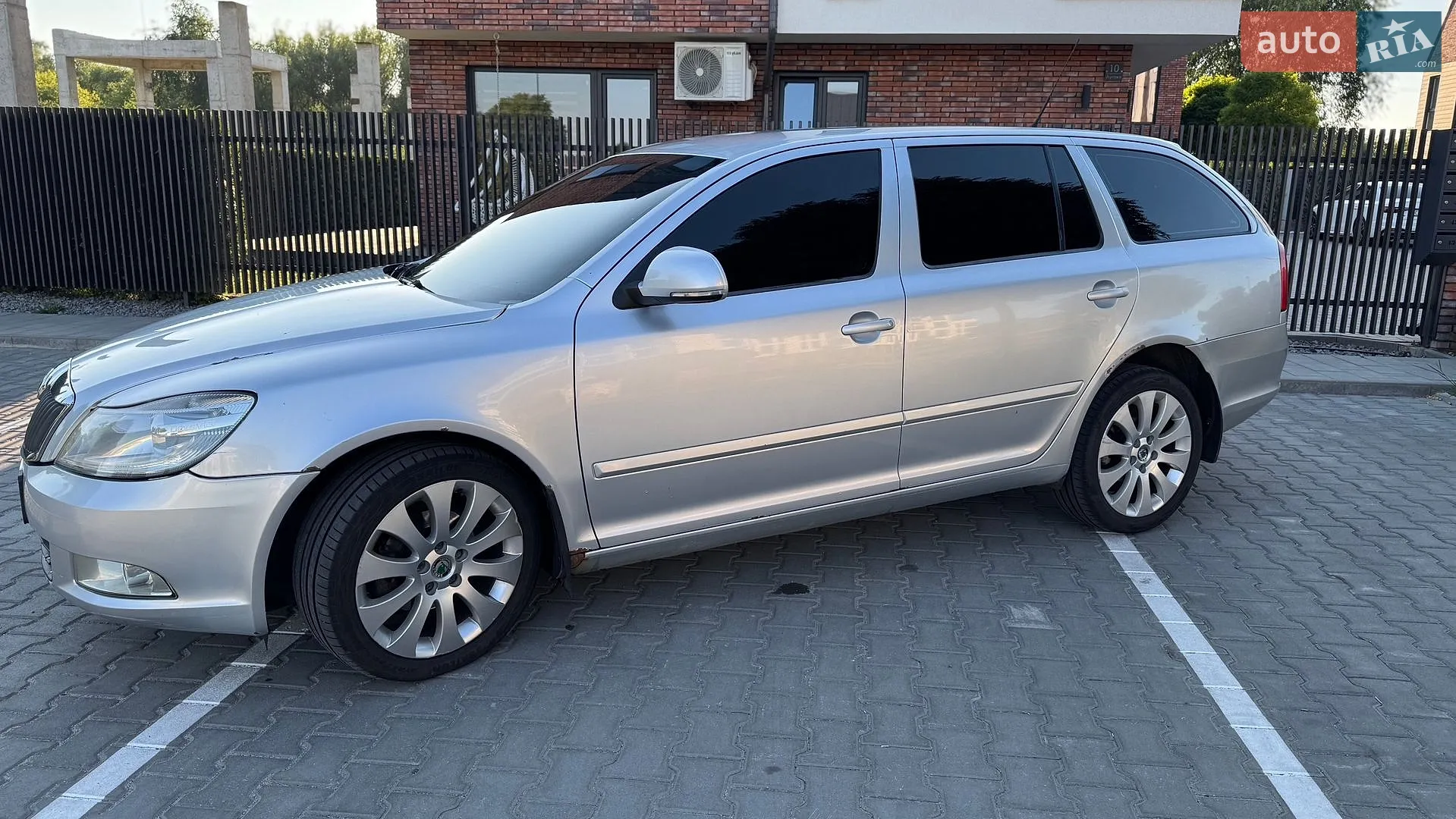 2010 Skoda Octavia - мініатюра 28