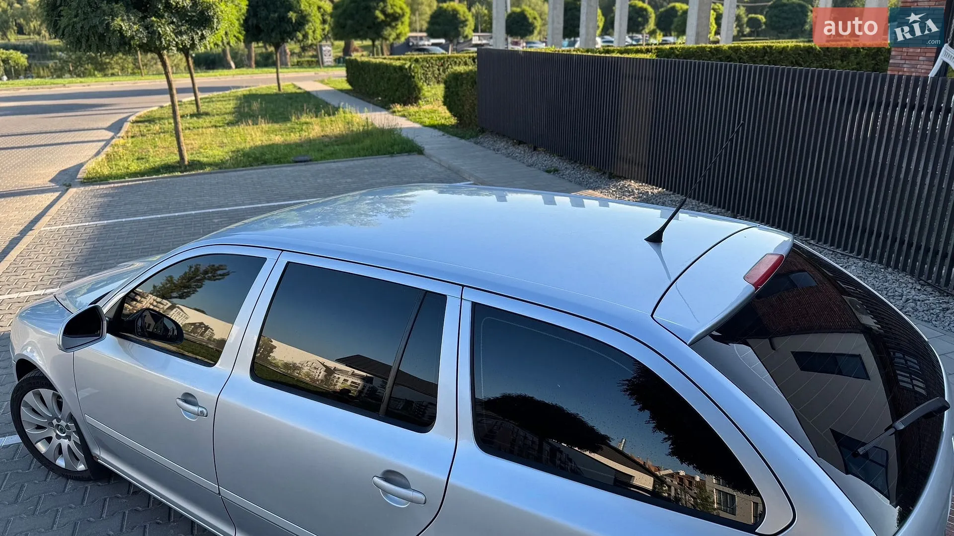 2010 Skoda Octavia - мініатюра 30