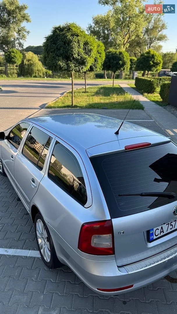 2010 Skoda Octavia - мініатюра 34