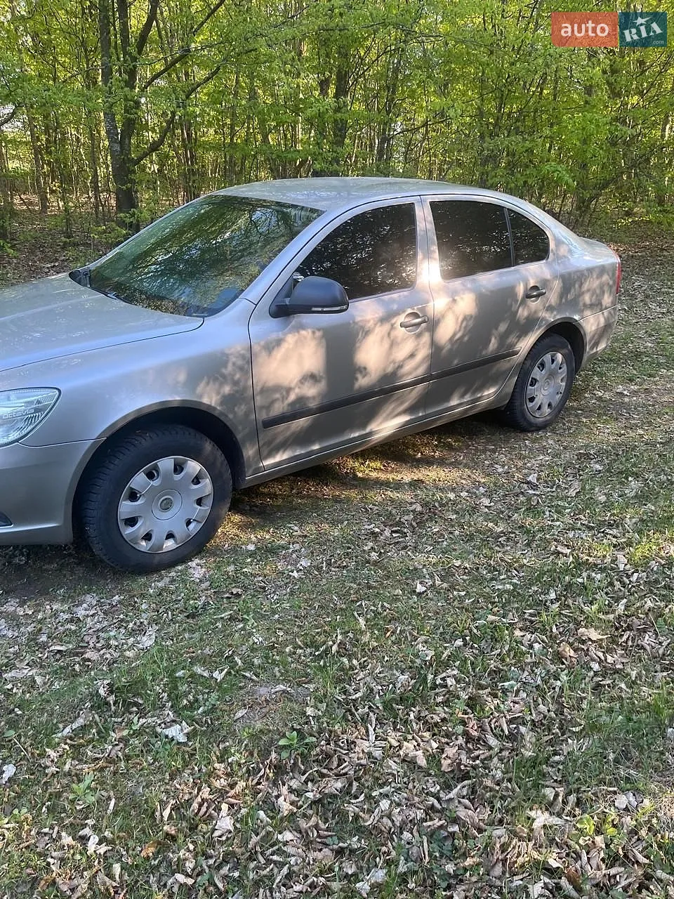 2010 Skoda Octavia - мініатюра 2
